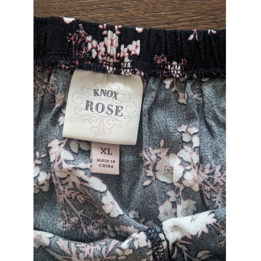 Knox Rose Black Floral Ruffle Midi Skirt - Picture 2 of 3